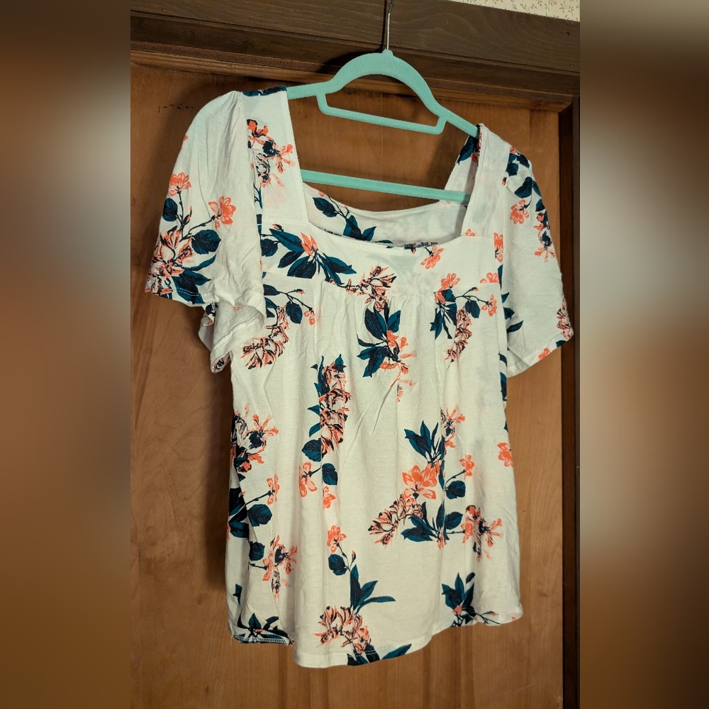 Y2K Lucky Brand Floral Baby Doll Tee